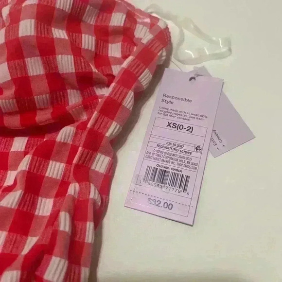 Wild Fable Keyhole Cross Front Halter High Leg One Piece Swimsuit NWT Size XS - Picture 8 of 8